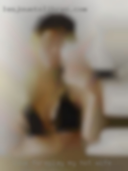Love foreplay and making my hot wife you orgasm...